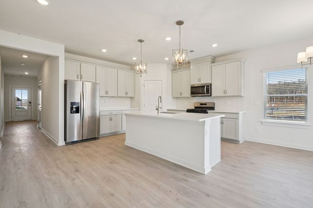 3710 Wiregrass Court, Rockvale, TN 37153