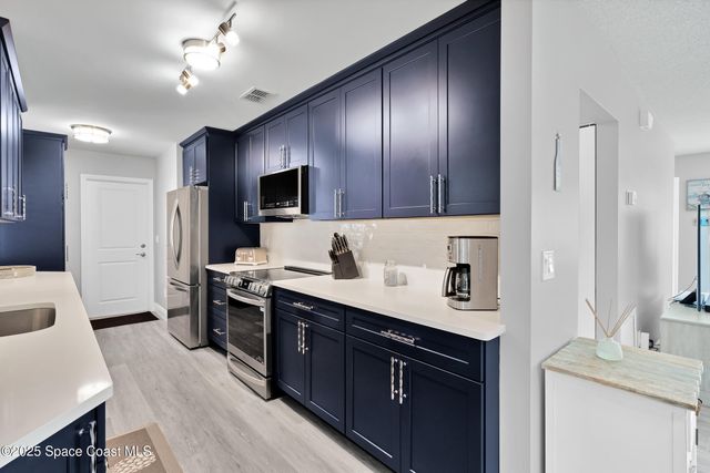 226 Dickens Avenue, Sebastian, FL 32958