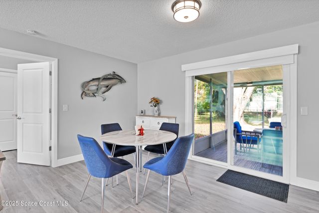 226 Dickens Avenue, Sebastian, FL 32958