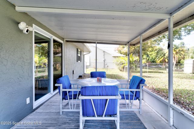 226 Dickens Avenue, Sebastian, FL 32958