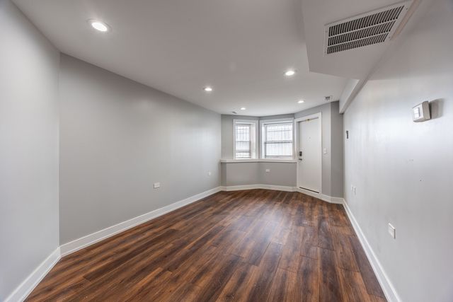 3328 W Congress Parkway G, Chicago, IL 60624