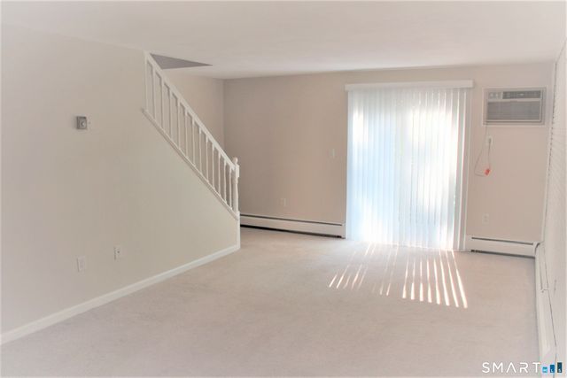 522 Blackstone Village 522, Meriden, CT 06450