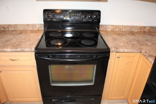 522 Blackstone Village 522, Meriden, CT 06450