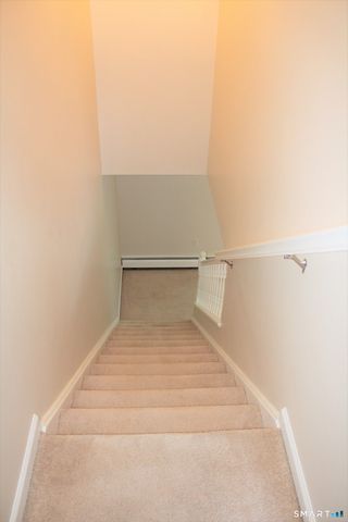 522 Blackstone Village 522, Meriden, CT 06450