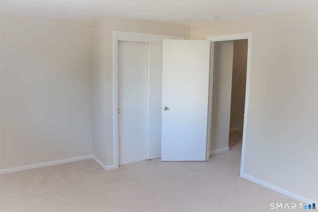 522 Blackstone Village 522, Meriden, CT 06450