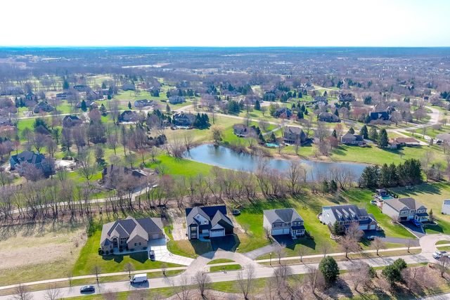 3059 Longcommon Parkway, Elgin, IL 60124