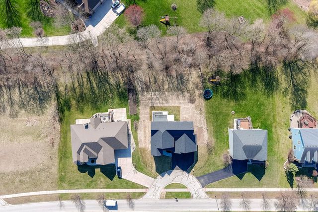 3059 Longcommon Parkway, Elgin, IL 60124