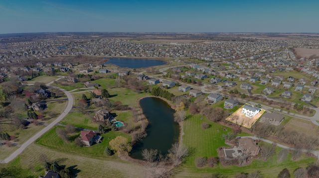 3059 Longcommon Parkway, Elgin, IL 60124