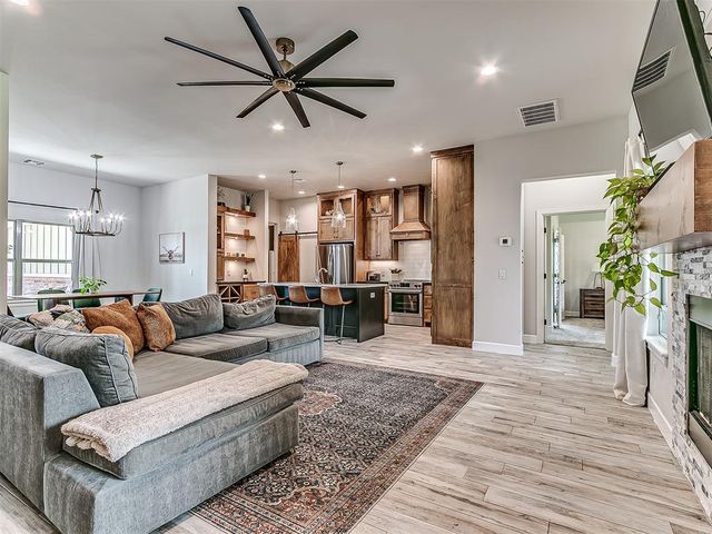 25380 Peridot Place, Cashion, OK 73016