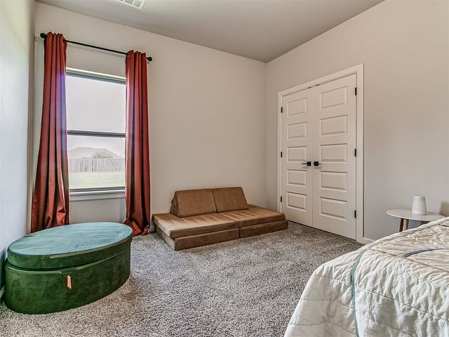 25380 Peridot Place, Cashion, OK 73016
