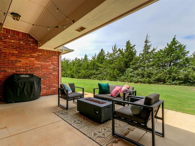 25380 Peridot Place, Cashion, OK 73016
