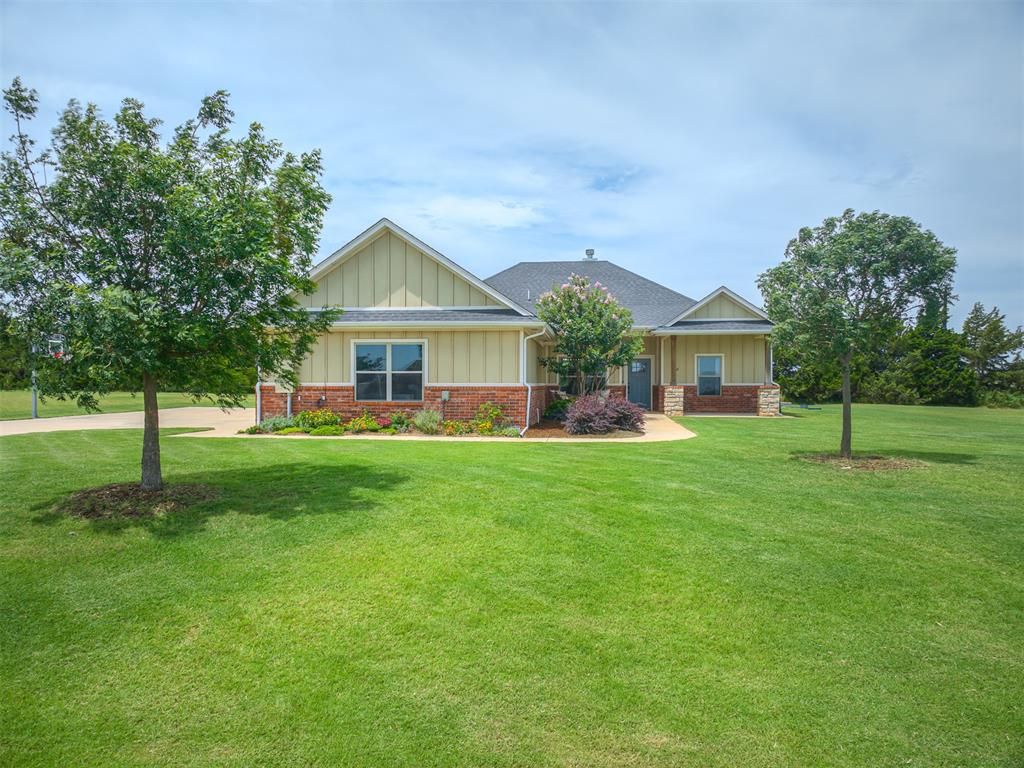 25380 Peridot Place, Cashion, OK 73016