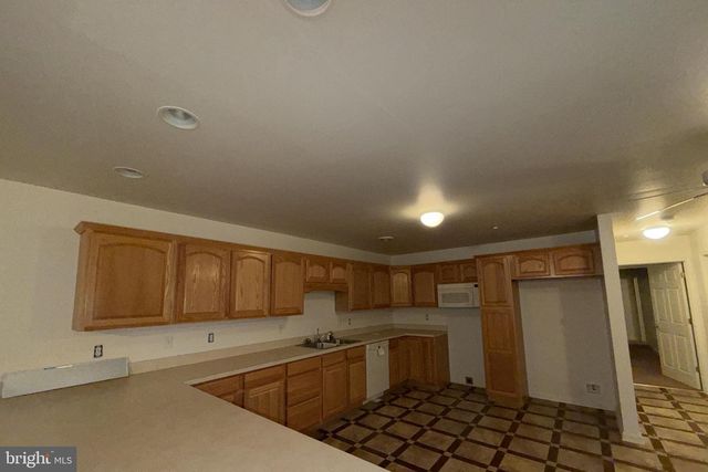 756 LARGO DR, Hagerstown, MD 21740