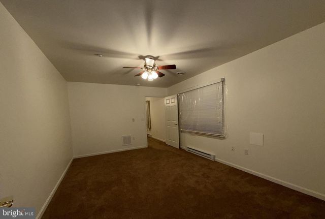 756 LARGO DR, Hagerstown, MD 21740