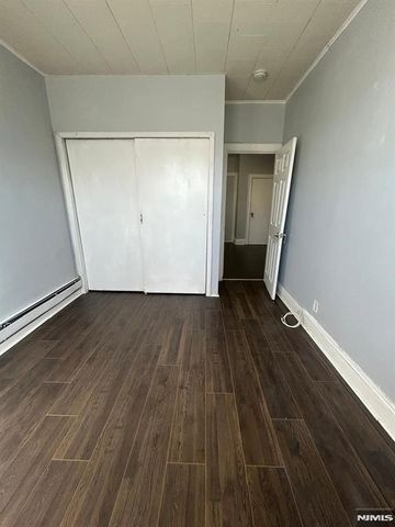 329 Columbia Avenue 1st flr, Jersey City, NJ 07307