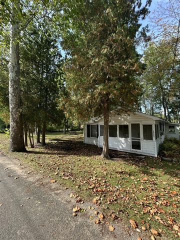 12940 Cleland Avenue, Wayland, MI 49348