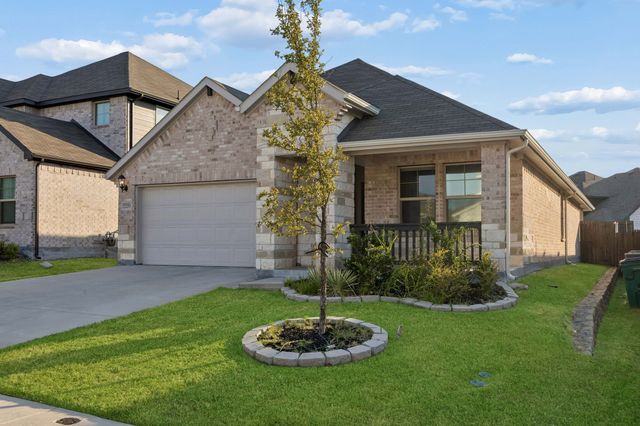 2255 Cliff Springs Drive, Forney, TX 75126