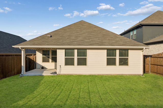 2255 Cliff Springs Drive, Forney, TX 75126
