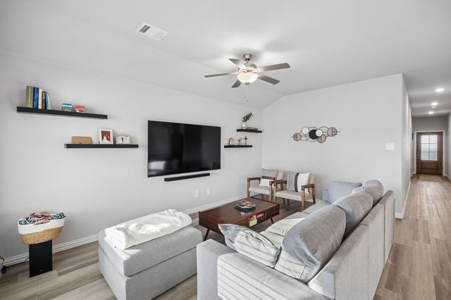 2255 Cliff Springs Drive, Forney, TX 75126