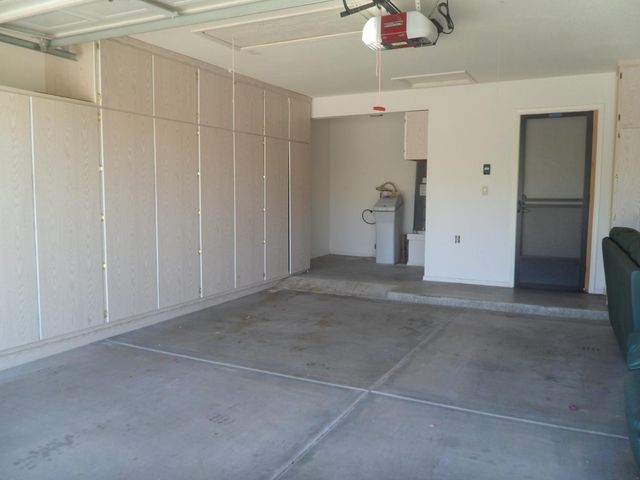 8401 E Golden Cholla Drive, Gold Canyon, AZ 85118
