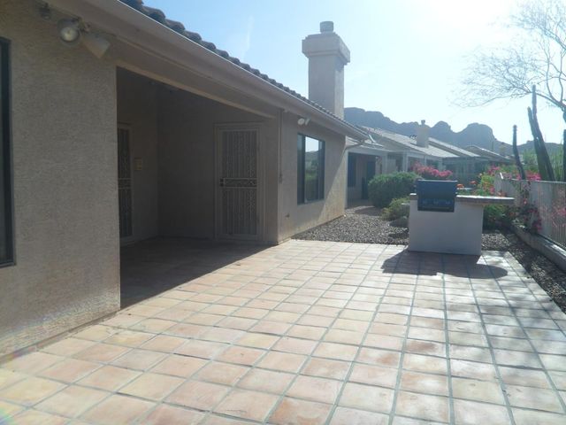 8401 E Golden Cholla Drive, Gold Canyon, AZ 85118