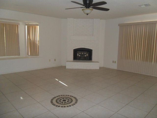 8401 E Golden Cholla Drive, Gold Canyon, AZ 85118