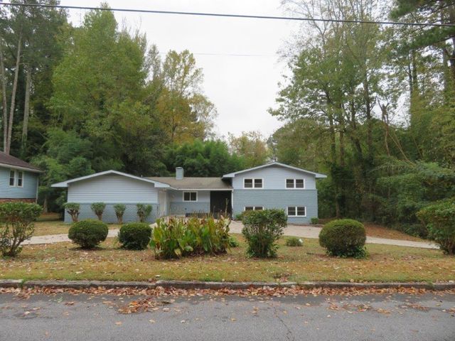 2416 Woodhill Lane, Atlanta, GA 30344