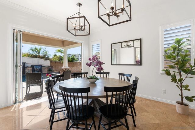 2887 Corte Morera, Carlsbad, CA 92009