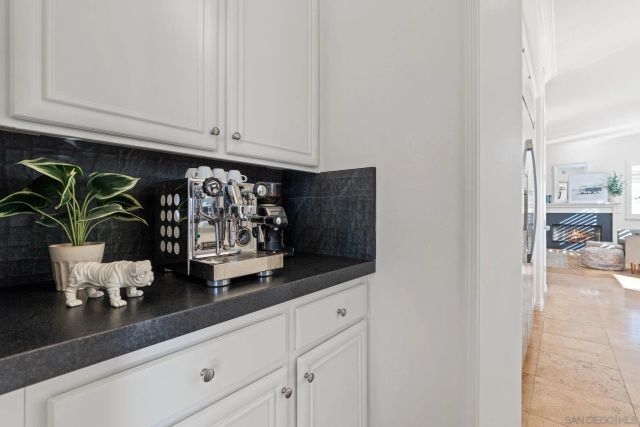 2887 Corte Morera, Carlsbad, CA 92009