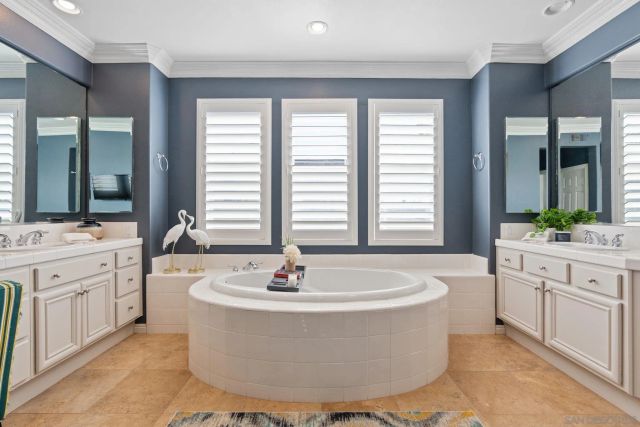 2887 Corte Morera, Carlsbad, CA 92009