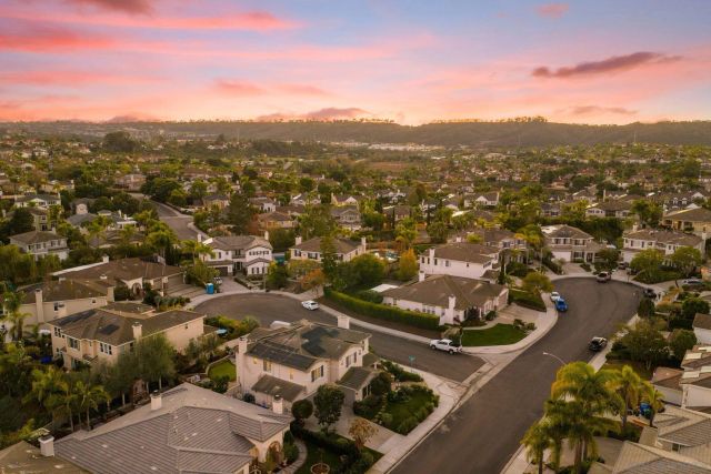 2887 Corte Morera, Carlsbad, CA 92009