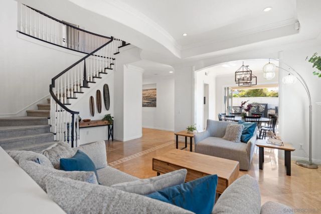 2887 Corte Morera, Carlsbad, CA 92009