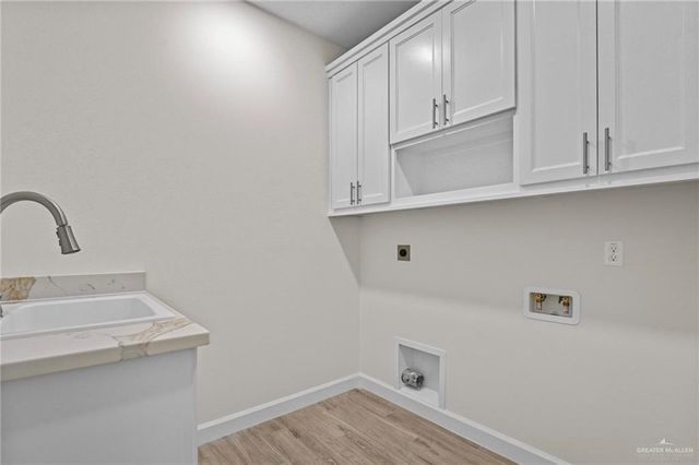 800 La Laguna Road, Mission, TX 78572