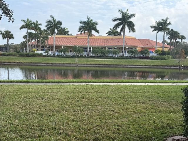 6525 Oxford Circle 103C, Vero Beach, FL 32966