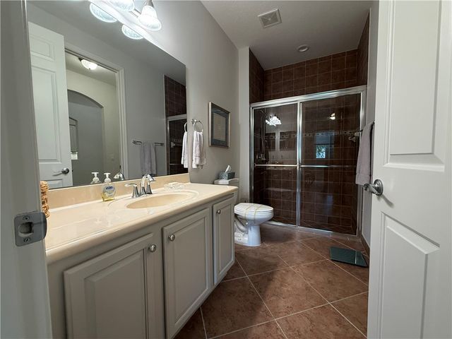 6525 Oxford Circle 103C, Vero Beach, FL 32966