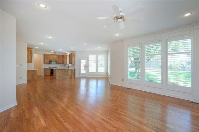 15223 Woodson Lane, Overland Park, KS 66223