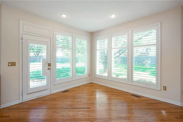 15223 Woodson Lane, Overland Park, KS 66223