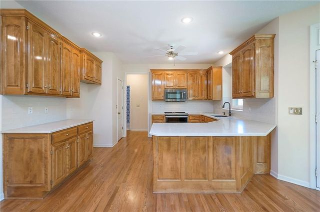 15223 Woodson Lane, Overland Park, KS 66223
