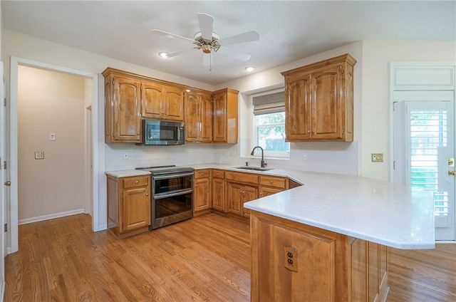 15223 Woodson Lane, Overland Park, KS 66223