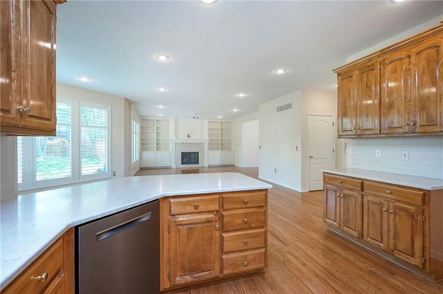 15223 Woodson Lane, Overland Park, KS 66223