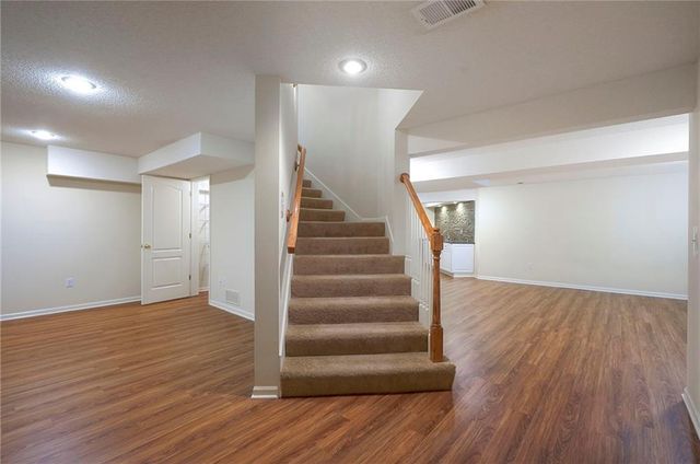 15223 Woodson Lane, Overland Park, KS 66223