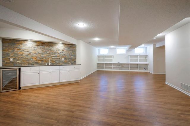 15223 Woodson Lane, Overland Park, KS 66223