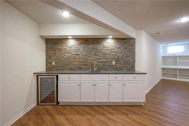 15223 Woodson Lane, Overland Park, KS 66223