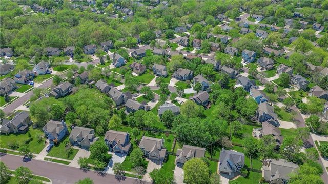 15223 Woodson Lane, Overland Park, KS 66223
