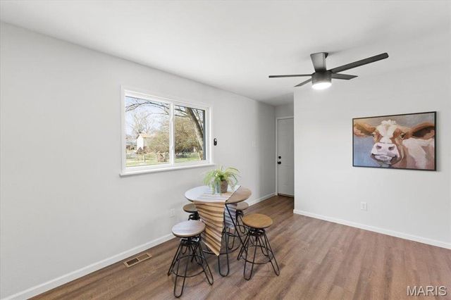 2382 Battlefield Drive, Florissant, MO 63031
