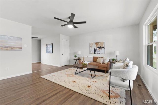 2382 Battlefield Drive, Florissant, MO 63031