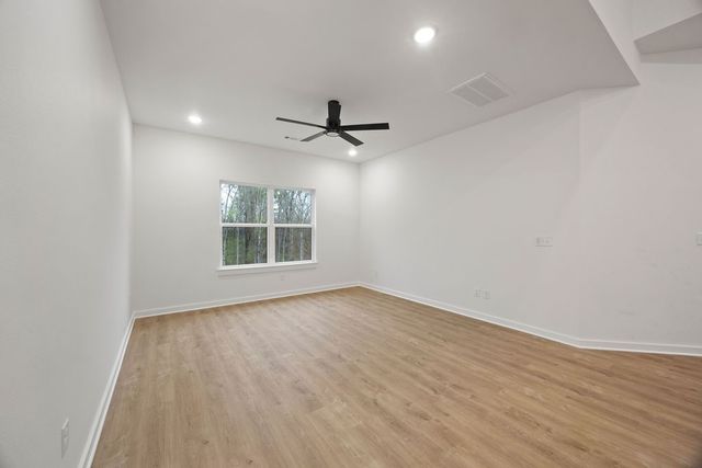 40 Banff Drive, Bella Vista, AR 72715