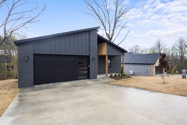 40 Banff Drive, Bella Vista, AR 72715