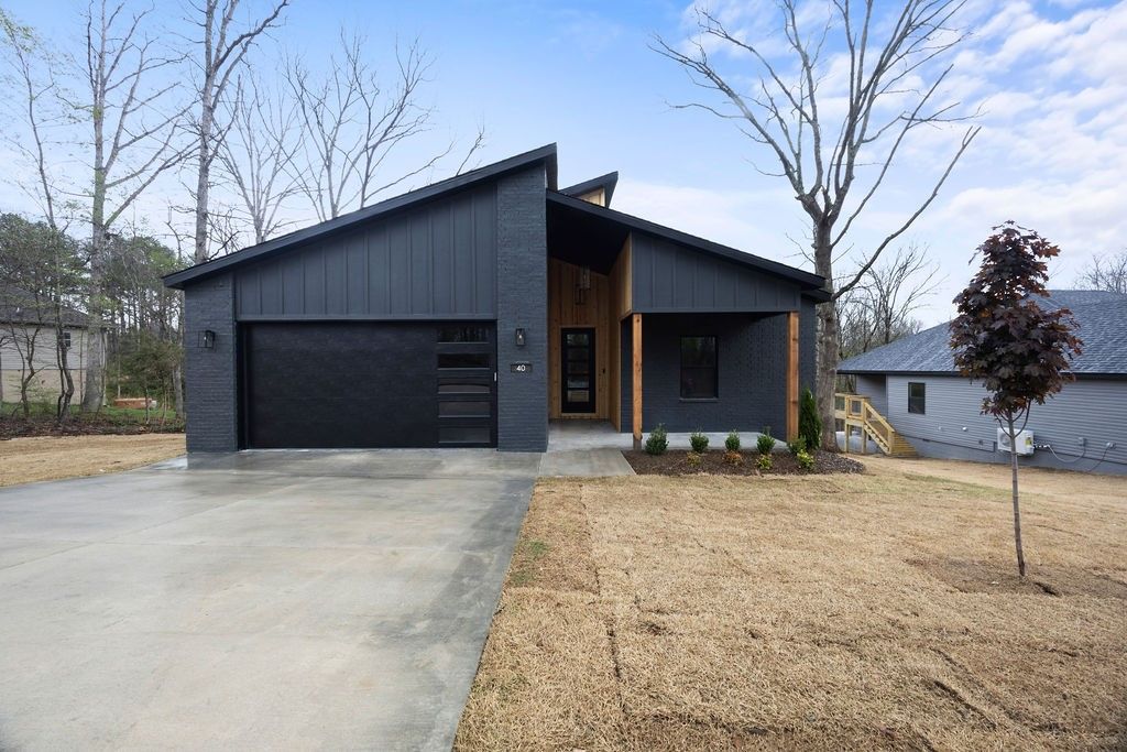 40 Banff Drive, Bella Vista, AR 72715