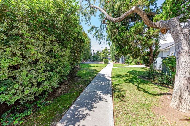 301 W Gladstone Street 13, Azusa, CA 91702